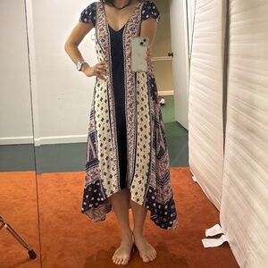 Beautiful Anthropologie summer dress size XS fits S
